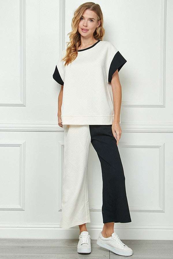 Geo Ribbed Cropped Pants - Creme & Black
