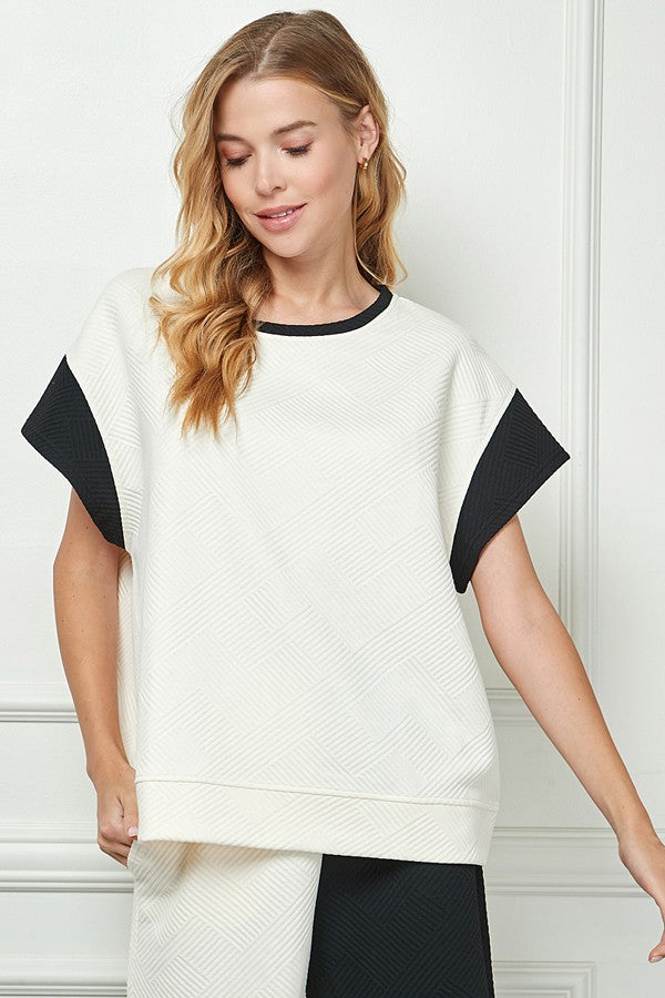Geo Ribbed Cropped Sleeve Top - Creme & Black