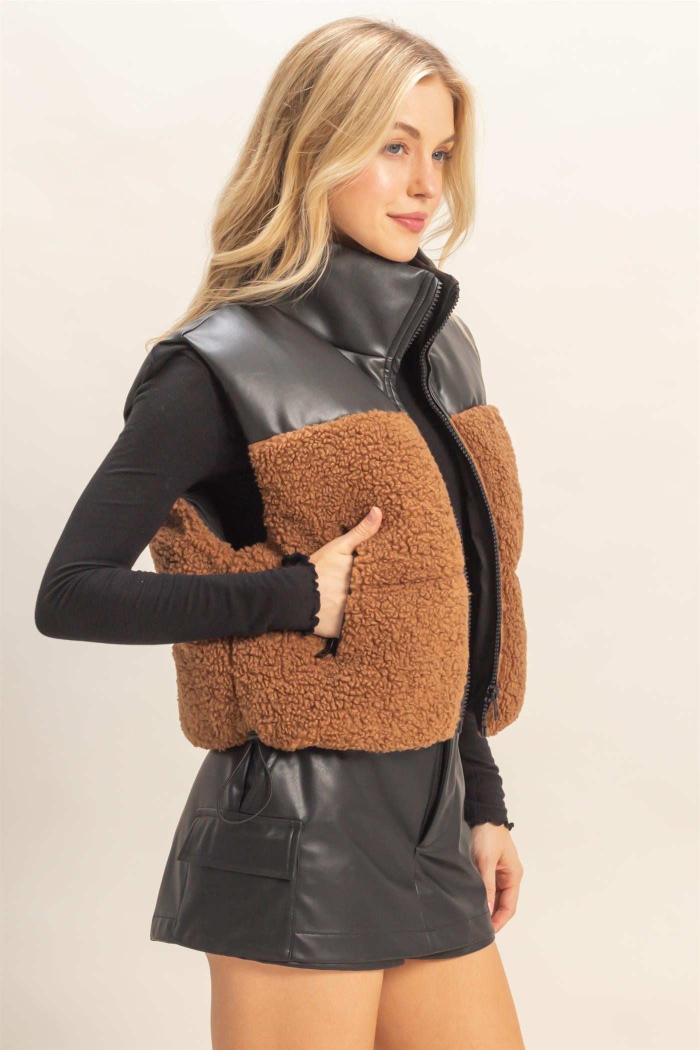 Sherpa Puffer Vest - Toast