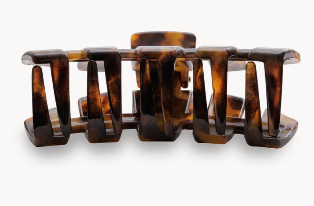 Classic Tortoise Medium Hair Clip