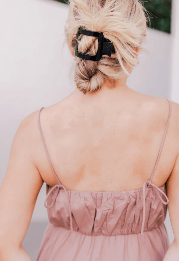 Jet Black Medium Flat Square Hair Clip