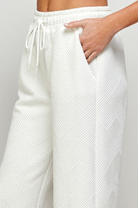 Geo Ribbed Cropped Pants - White