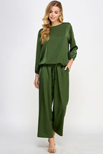 Load image into Gallery viewer, Evergreen Balloon Sleeve Satin Blouse