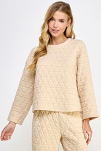 Load image into Gallery viewer, Cream Quilted Wide Sleeve Top