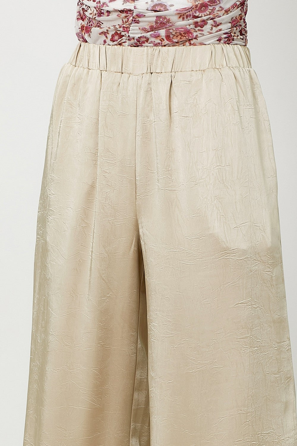 Crinkle Satin Pull-On Pants - Sand