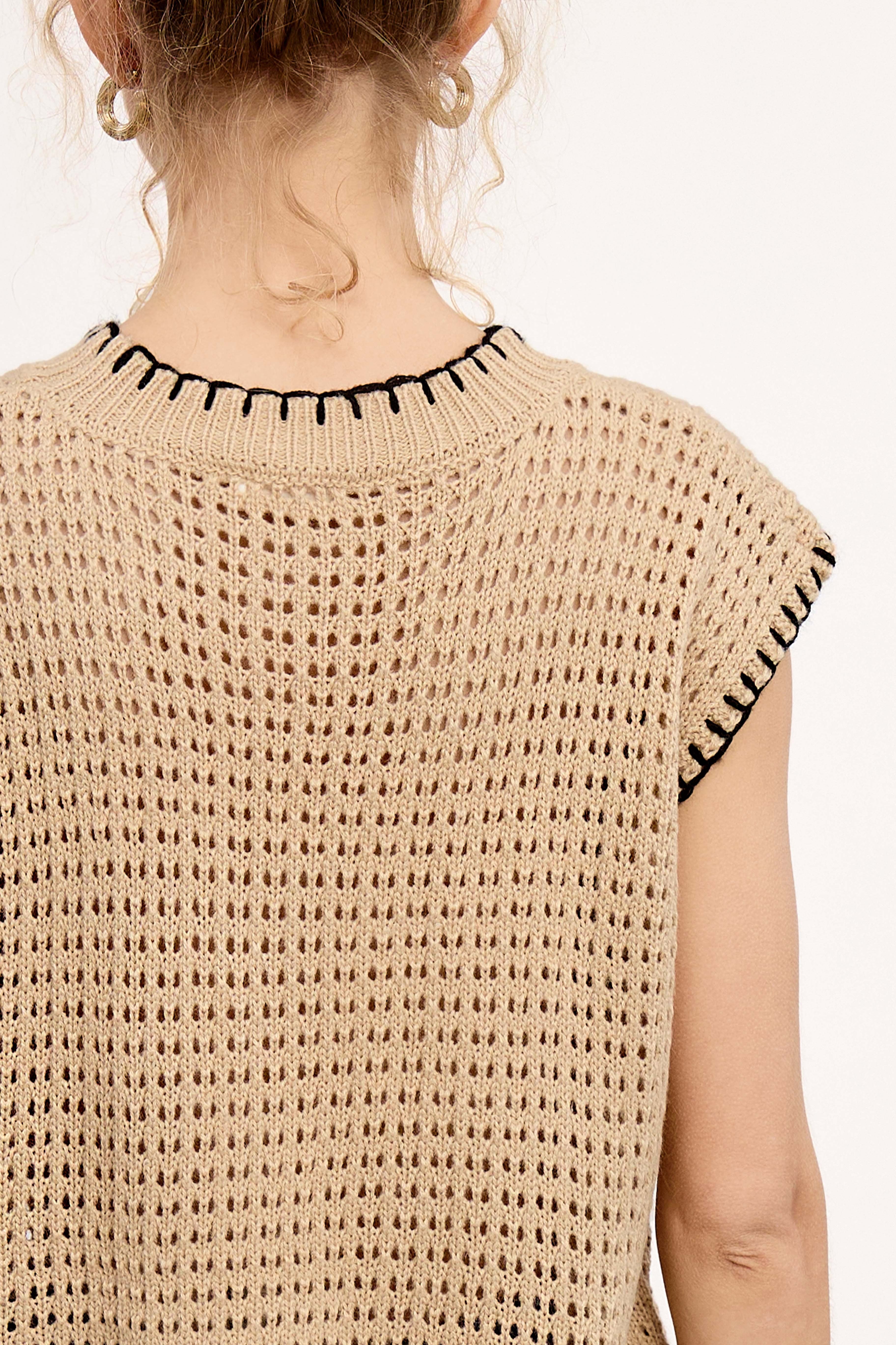 Crochet Stitching Detail Vest