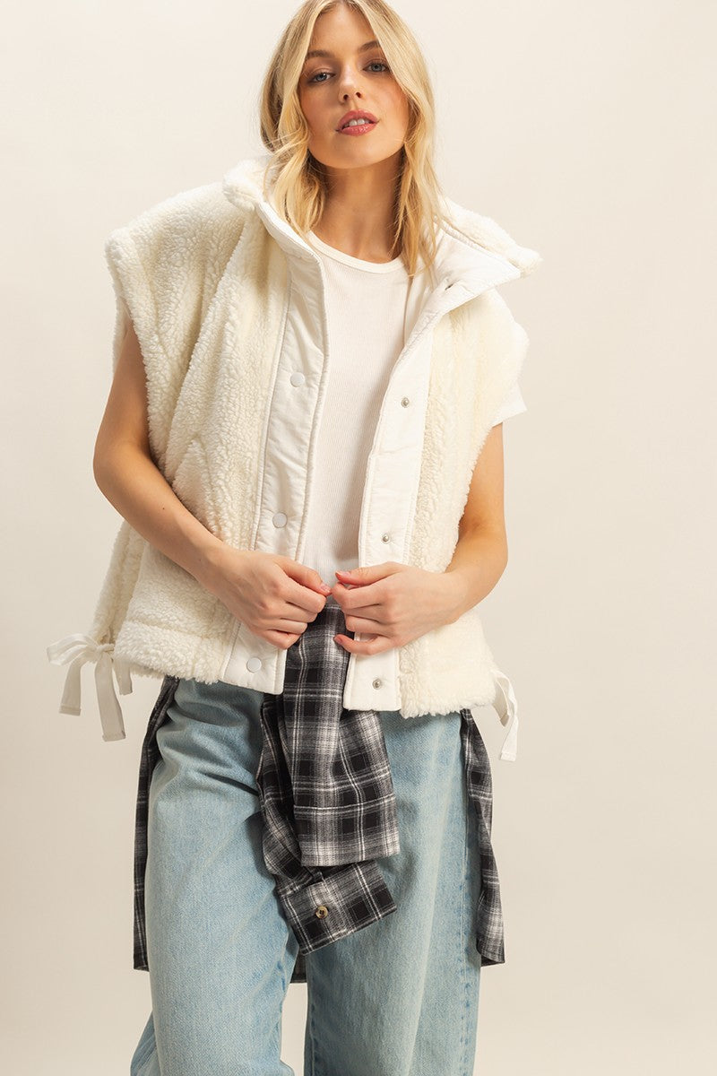 Sherpa Vest Jacket - White