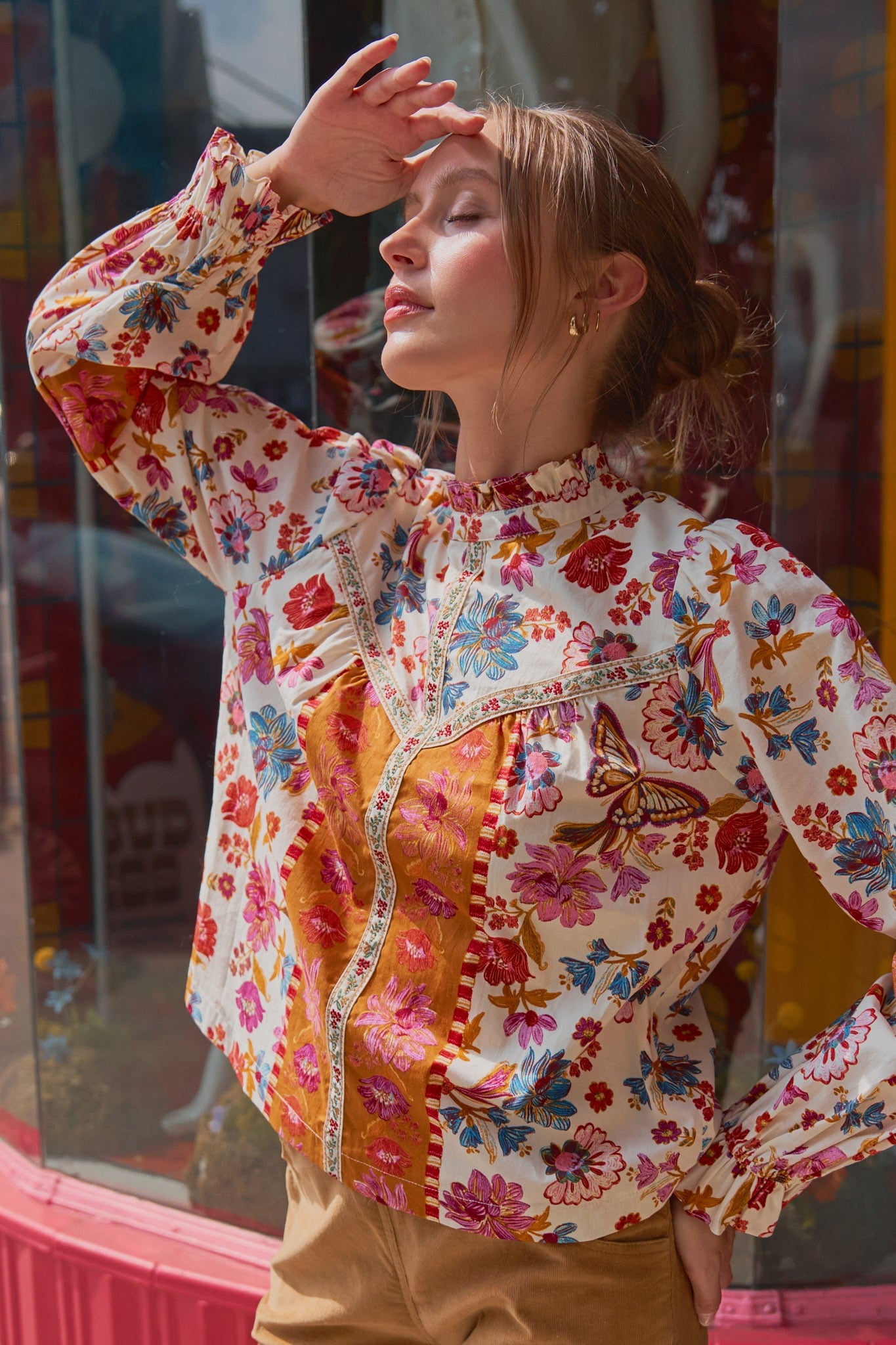 Floral Border Top - Ivory