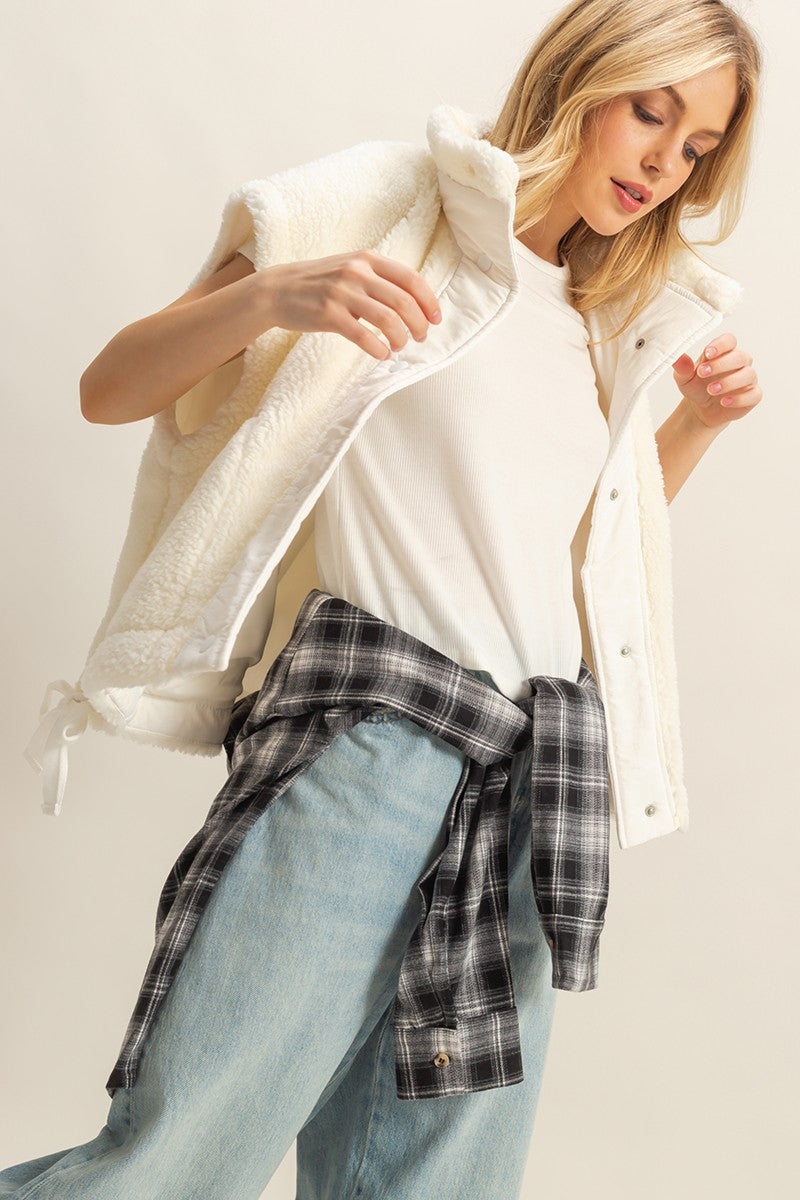 Sherpa Vest Jacket - White