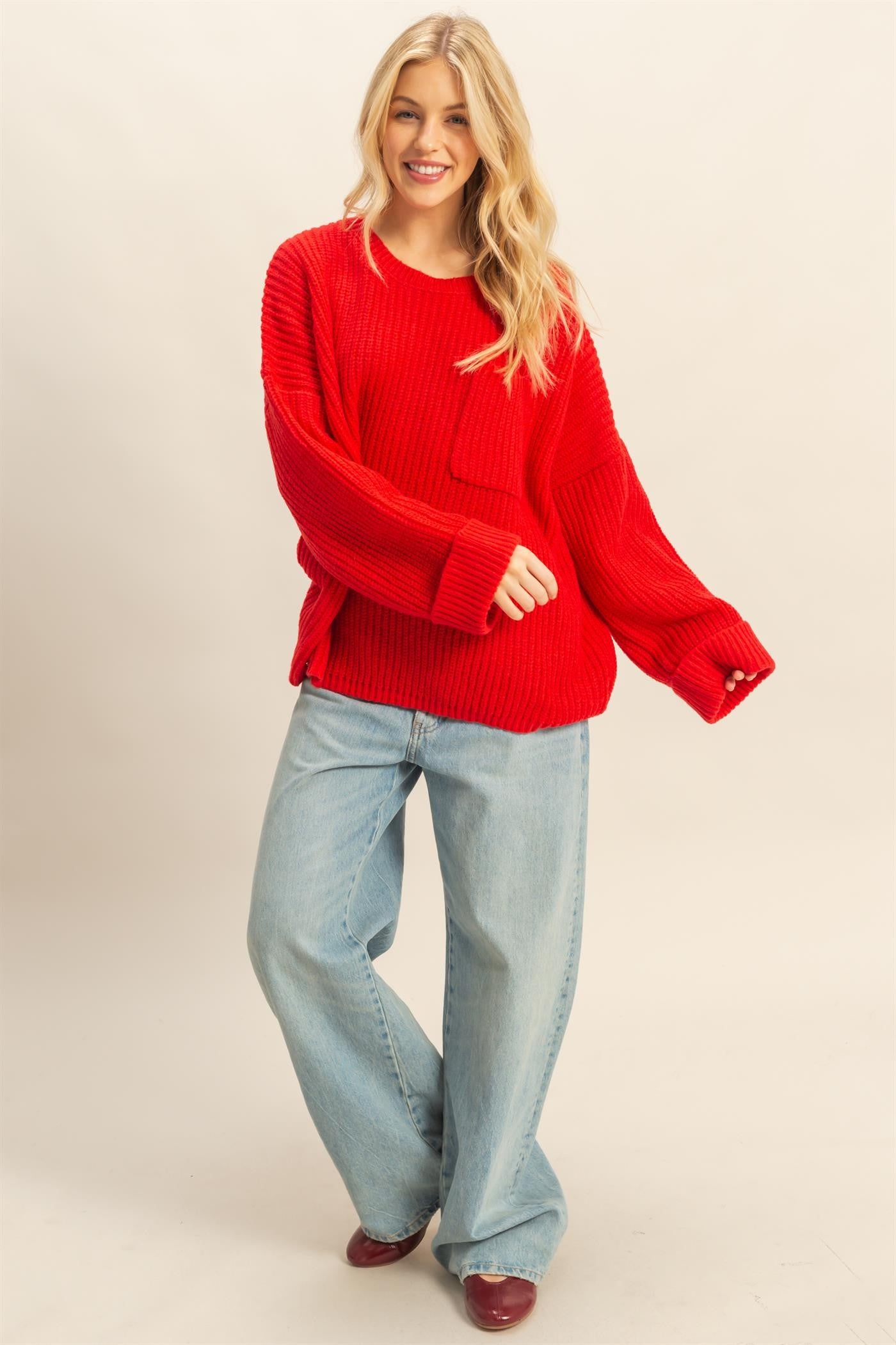 Oversized Ribbed Knit Sweater - Red