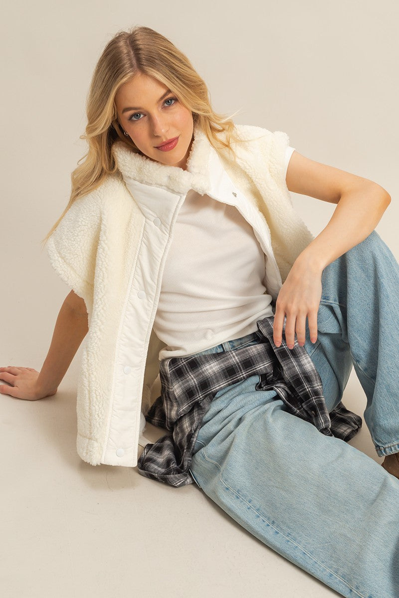 Sherpa Vest Jacket - White