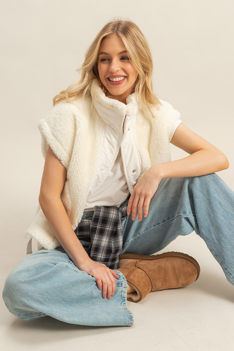 Sherpa Vest Jacket - White