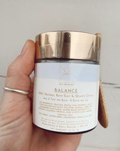 Load image into Gallery viewer, Bath Salts with Quartz Crystal