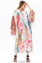 Load image into Gallery viewer, Fantasy Kimono - Peacock Print