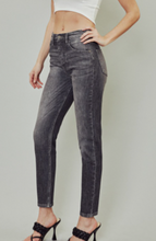 Load image into Gallery viewer, High Rise Hem Distress Fit