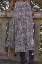 Load image into Gallery viewer, Woven Elastic Band Maxi Skirt